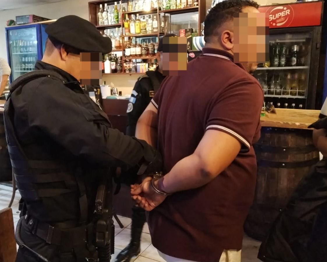 Detenido Por Vender Bebidas Alcohólicas A Un Menor De Edad 8209